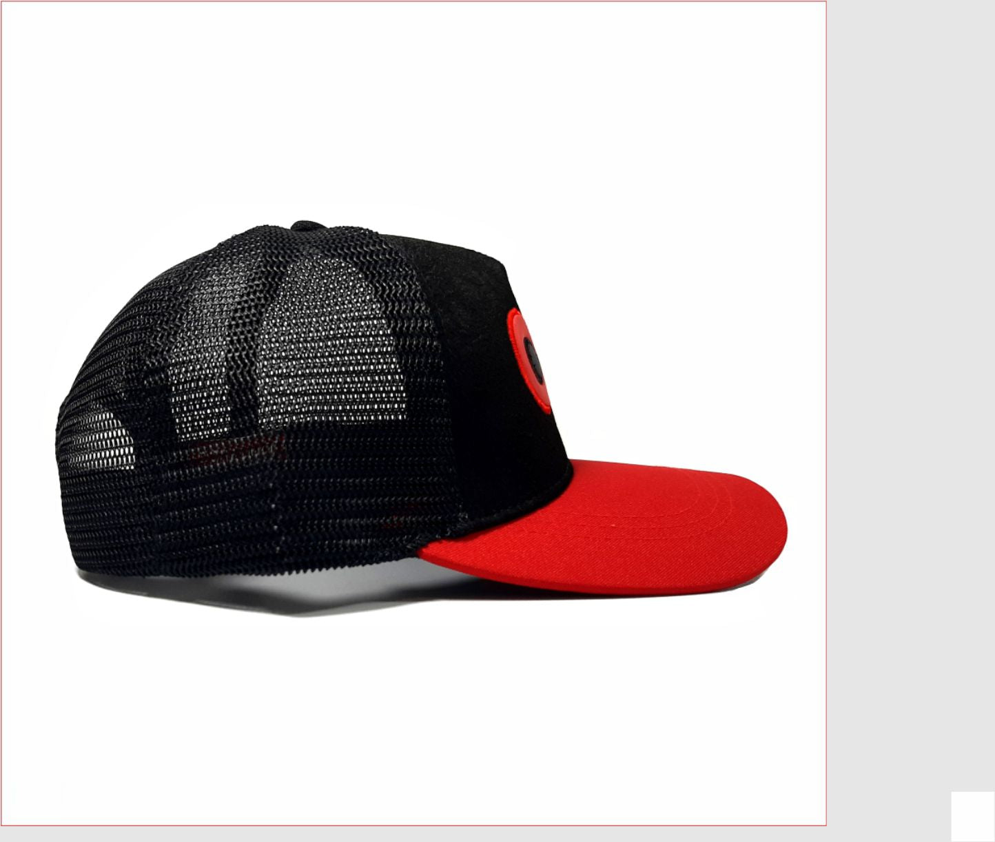 Gorra Magno Ojos Bordados