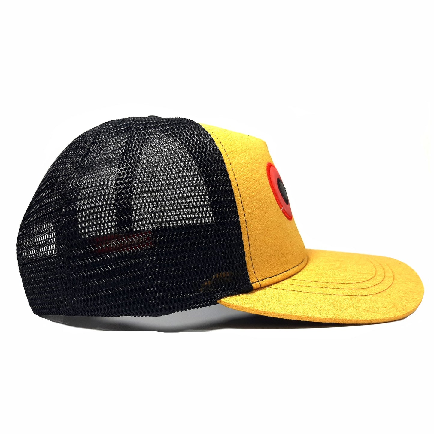 Gorra Magno Ojos Bordados