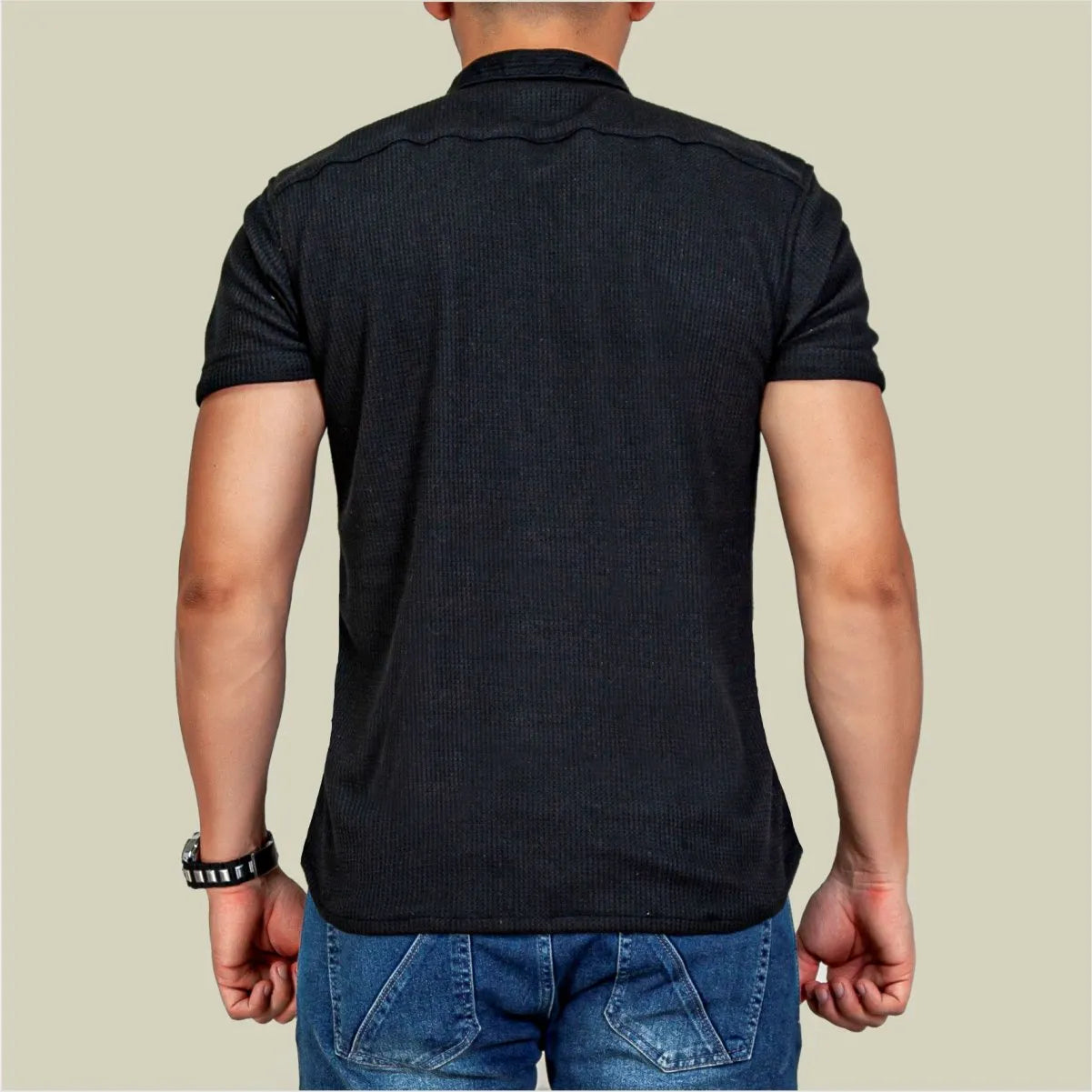 Camisa Manga Corta Galleta Negro Cuello Mao