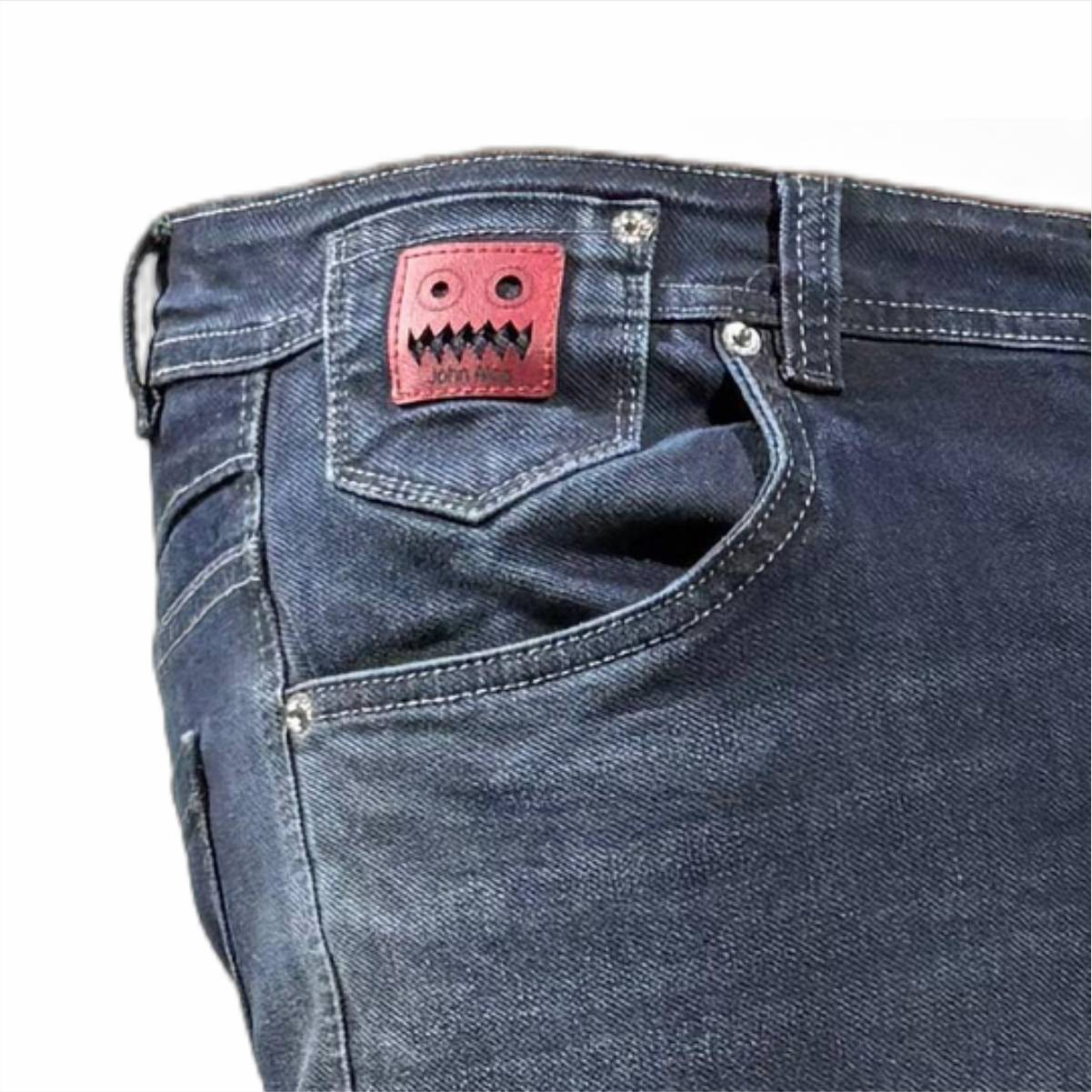 Jean Elastico Inglaterra